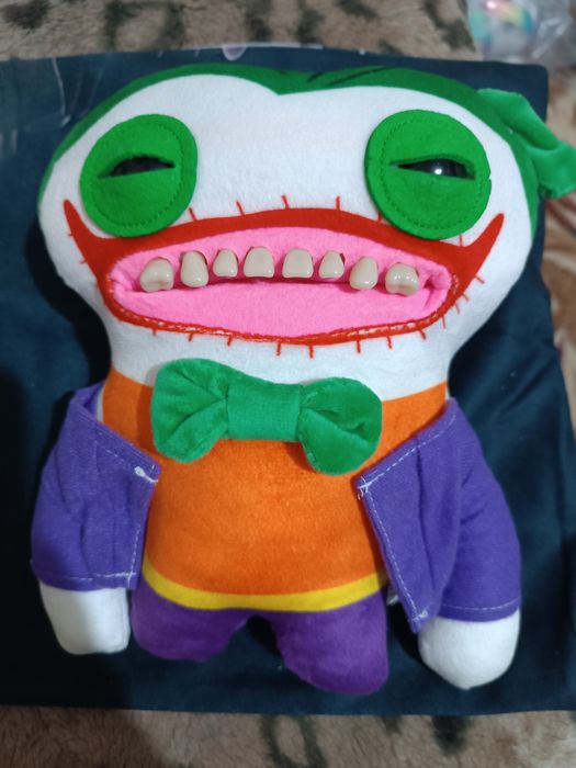 Продаю игрушку фуглер Джокер