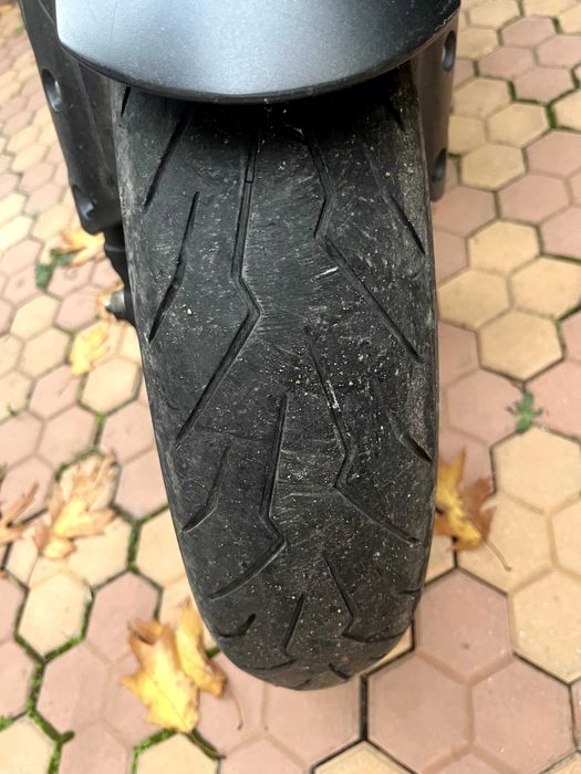 Motocicleta Honda CB125R (A1)