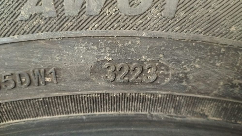 Продам зимние шины