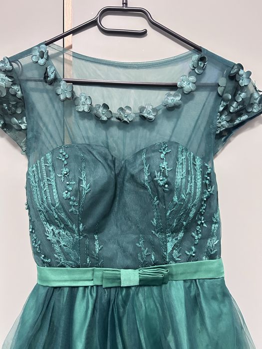 Rochie verde ocazie