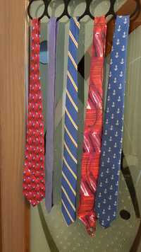 Vand cravata / cravate