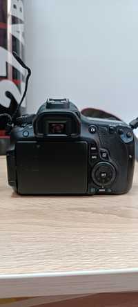 Продаеться цифровой фотоаппарат Canon 60D в полной комплектации