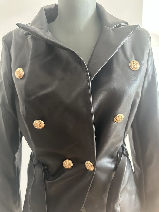 Geaca tip sacou din piele sintetica