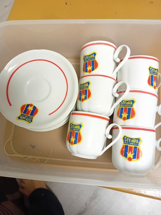 Cesti cafea cu sigla Steaua