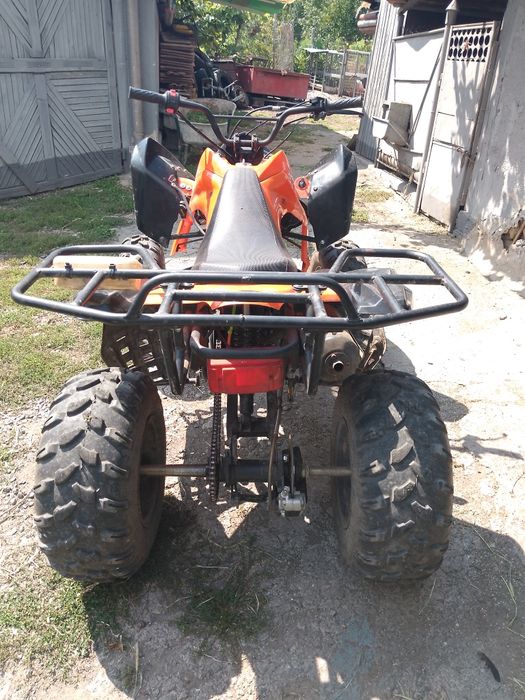 Vând ATV 125cc perfect funcțional.