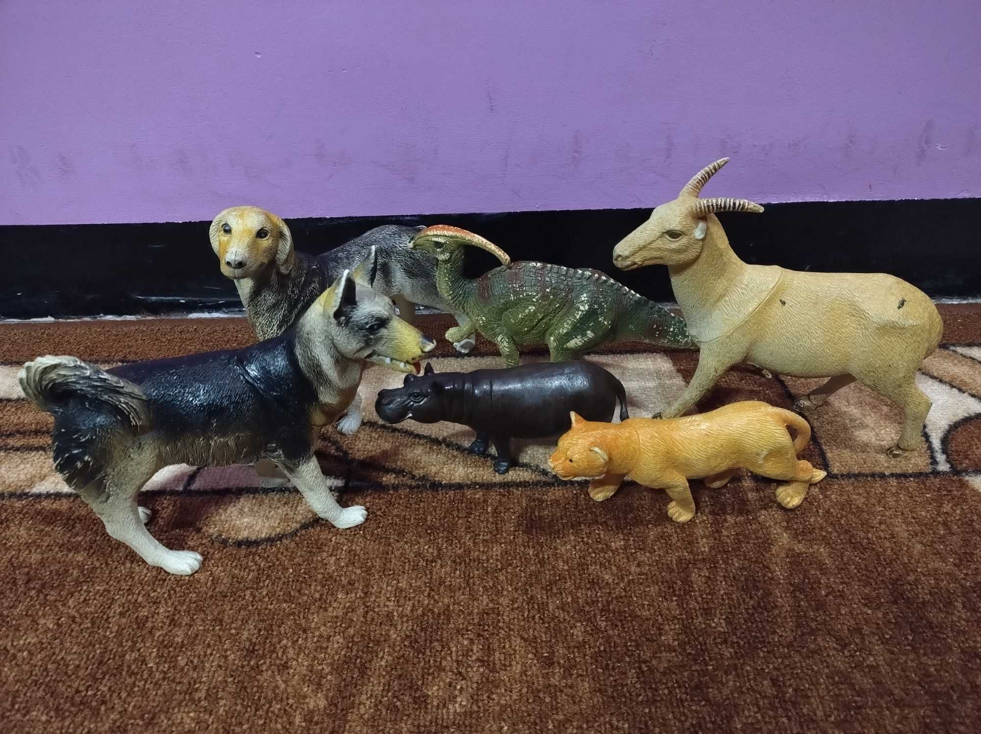 Играчки динозаври