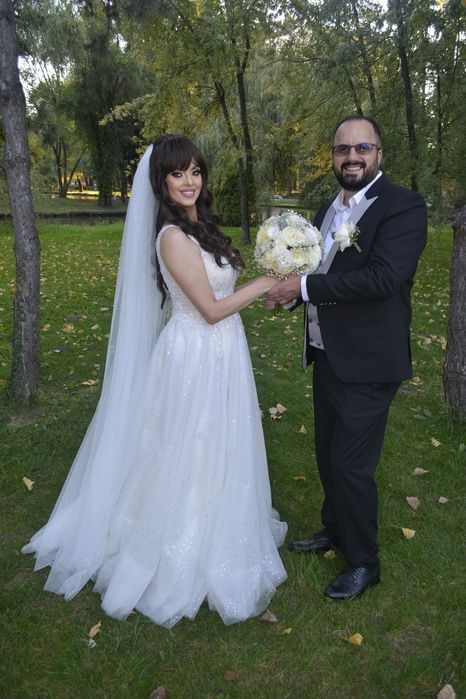 Vând rochie de mireasă