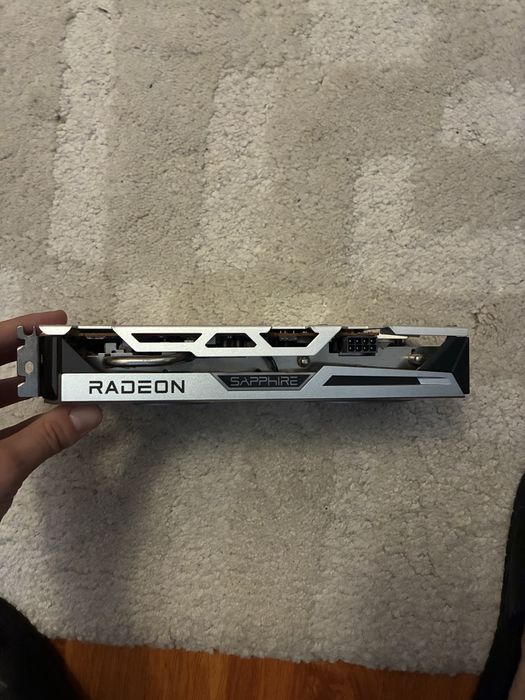 Placa Video AMD RX 6600 XT Sapphire Nitro+