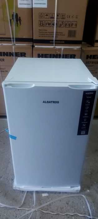 Frigider 121 litri, 12/24v cu compresor si garantie 24 luni