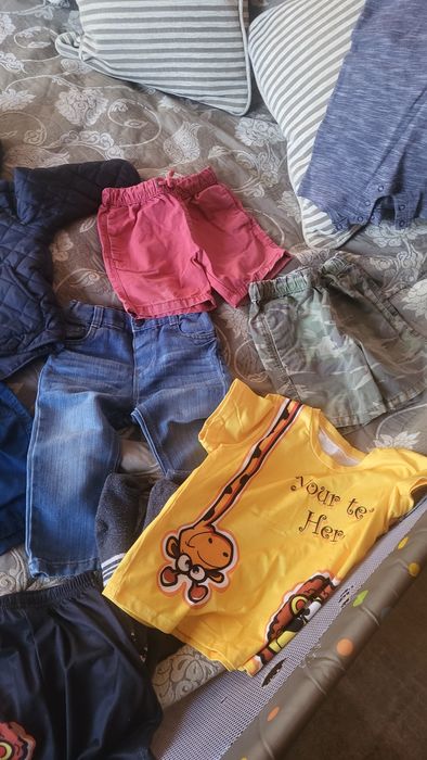 Отдам детские вещи