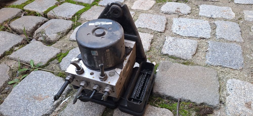 ABS VW - 1K0 -         907  -        379     BK
Цена 200лв
Гаранция 30