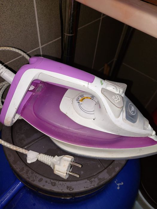 Fier de călcat calor ultragliss 4645 defect