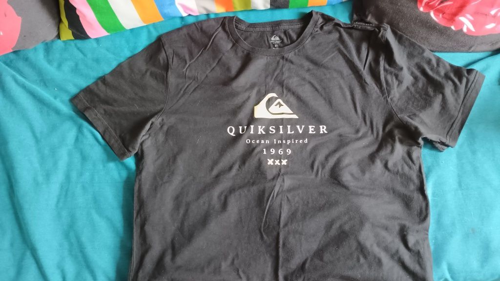 Продвам  тишърт Quiksilver от серията ocean inspiried ,размер  Xl