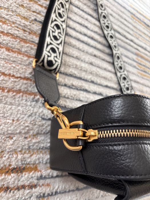 Дамска кожена чанта Coccinelle