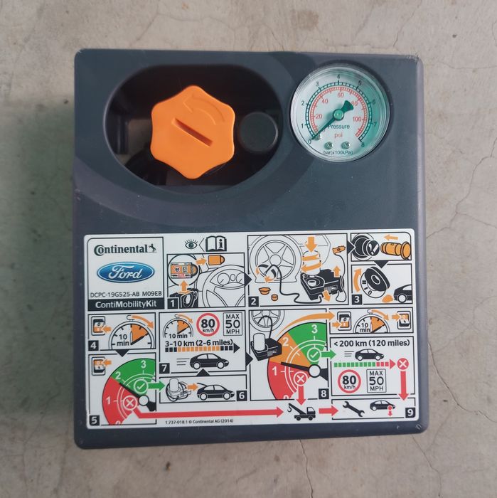 Kit reparat anvelope, compresor + soluție, original Ford Wolkswagen