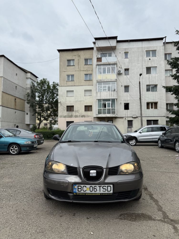 Seat Cordoba - 2.999 lei