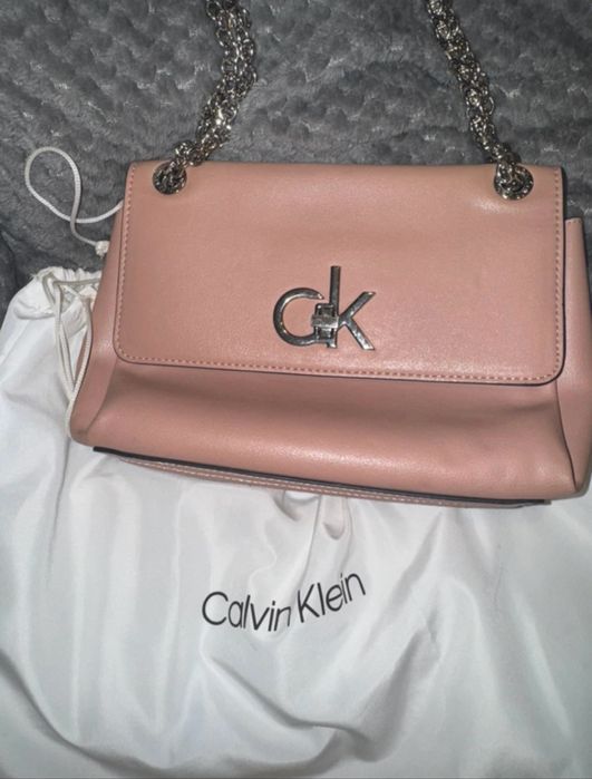 Geanta Calvin Klein