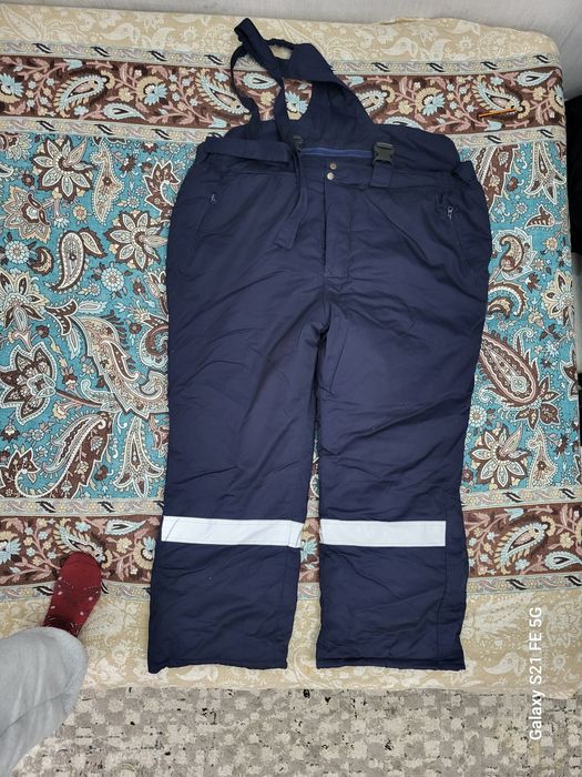 Продаю спецодежду зима