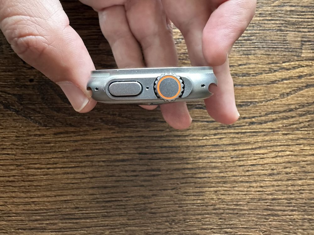 Apple Watch Ultra 2 49mm Titanium Blue Alpine Loop M