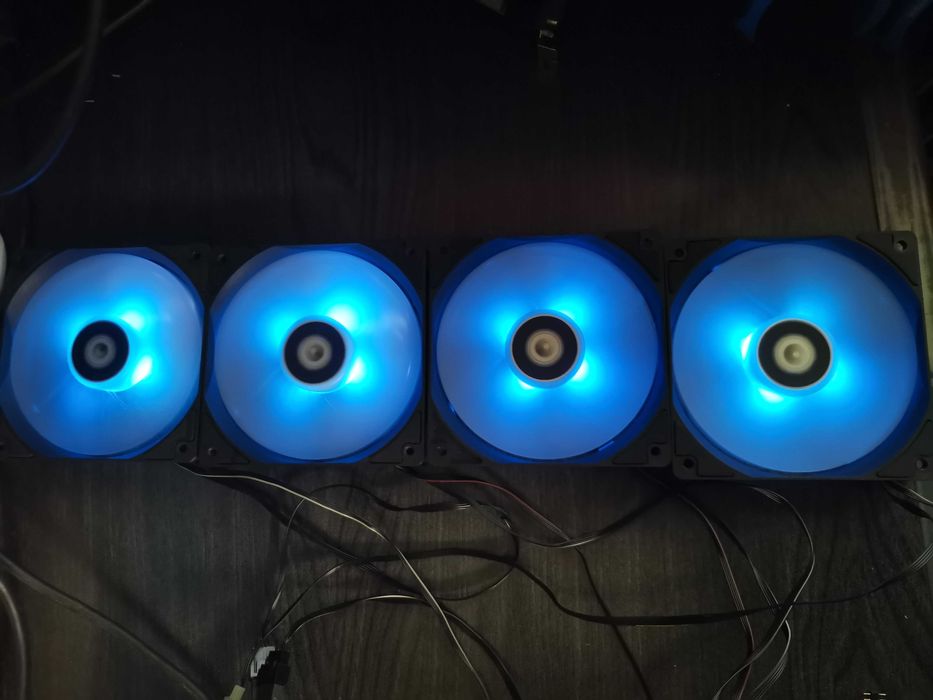 4 X Cooler Ventilator ID-Cooling 120 mm RGB.