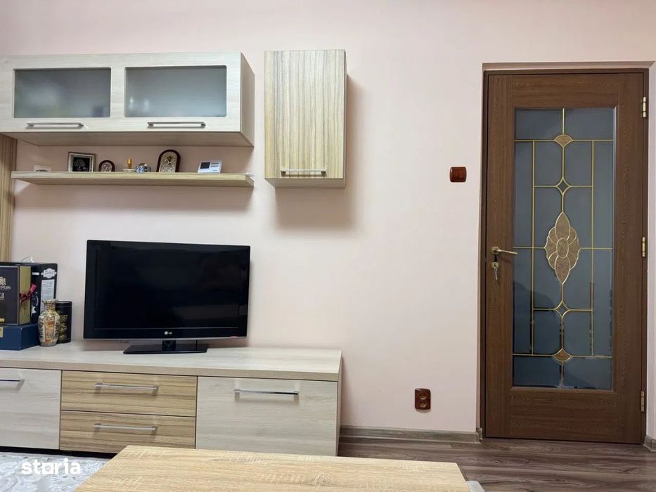Apartament 3 camere zona Faget mobilat(Loc de parcare+Boxa)