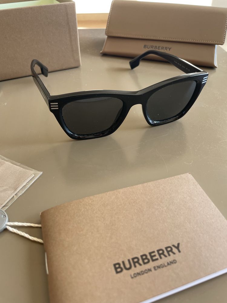 НОВИ Burberry слънчеви очила