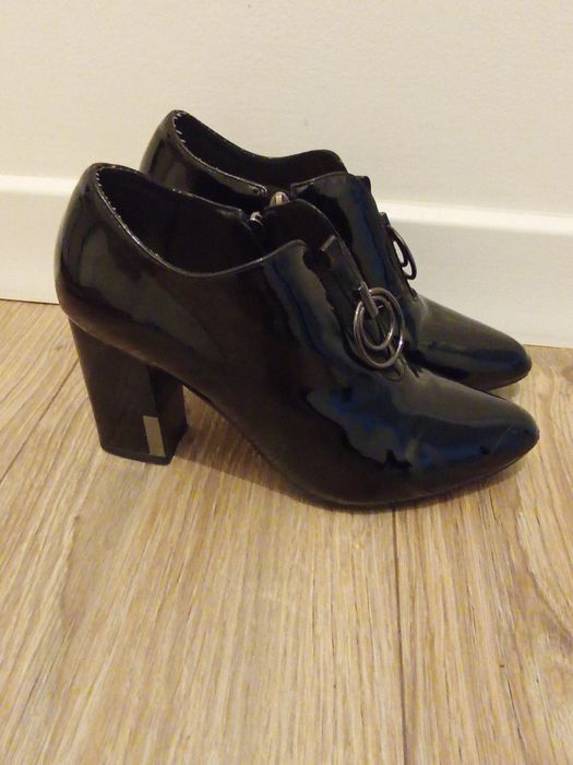 Ботильоны лакированный