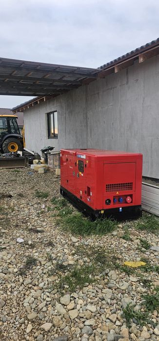 Generator 4 cilindri