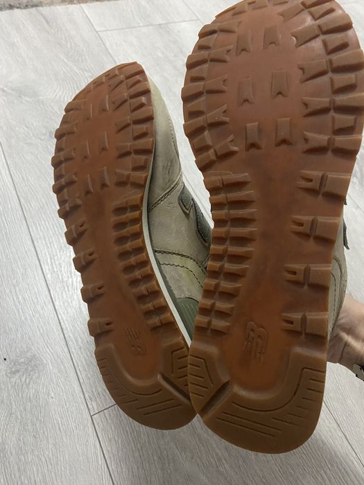 Adidasi new balance marime 42