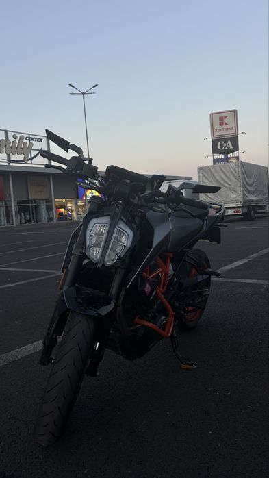 KTM Duke 390 2022 A2