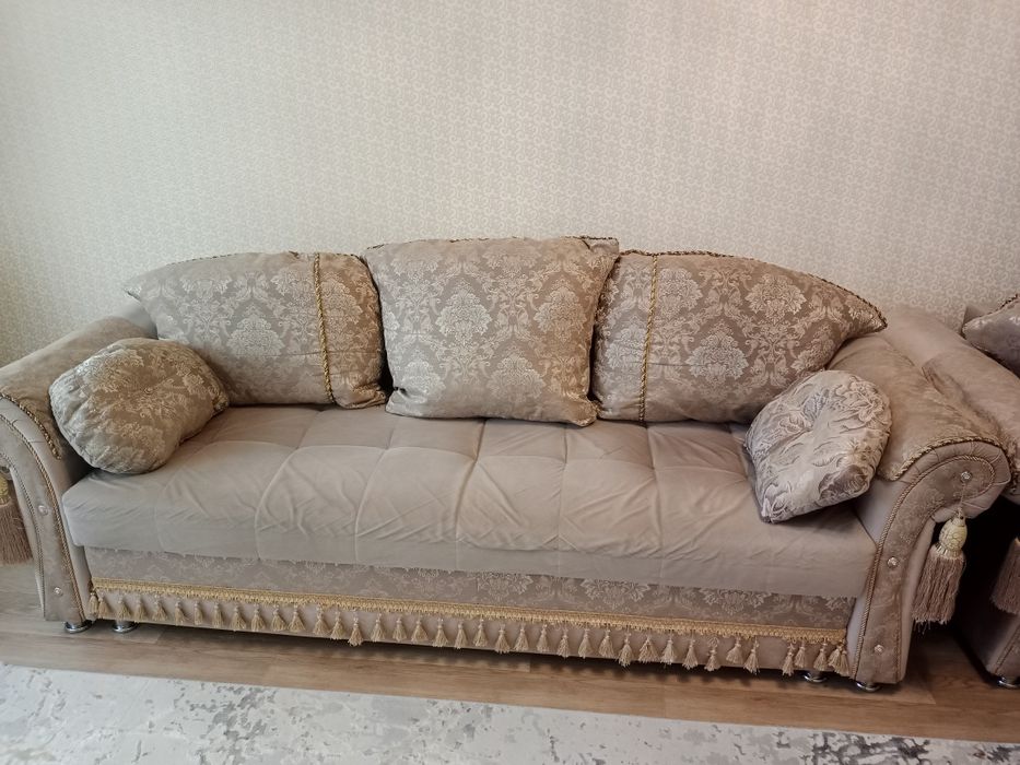 Продам диван +кресло