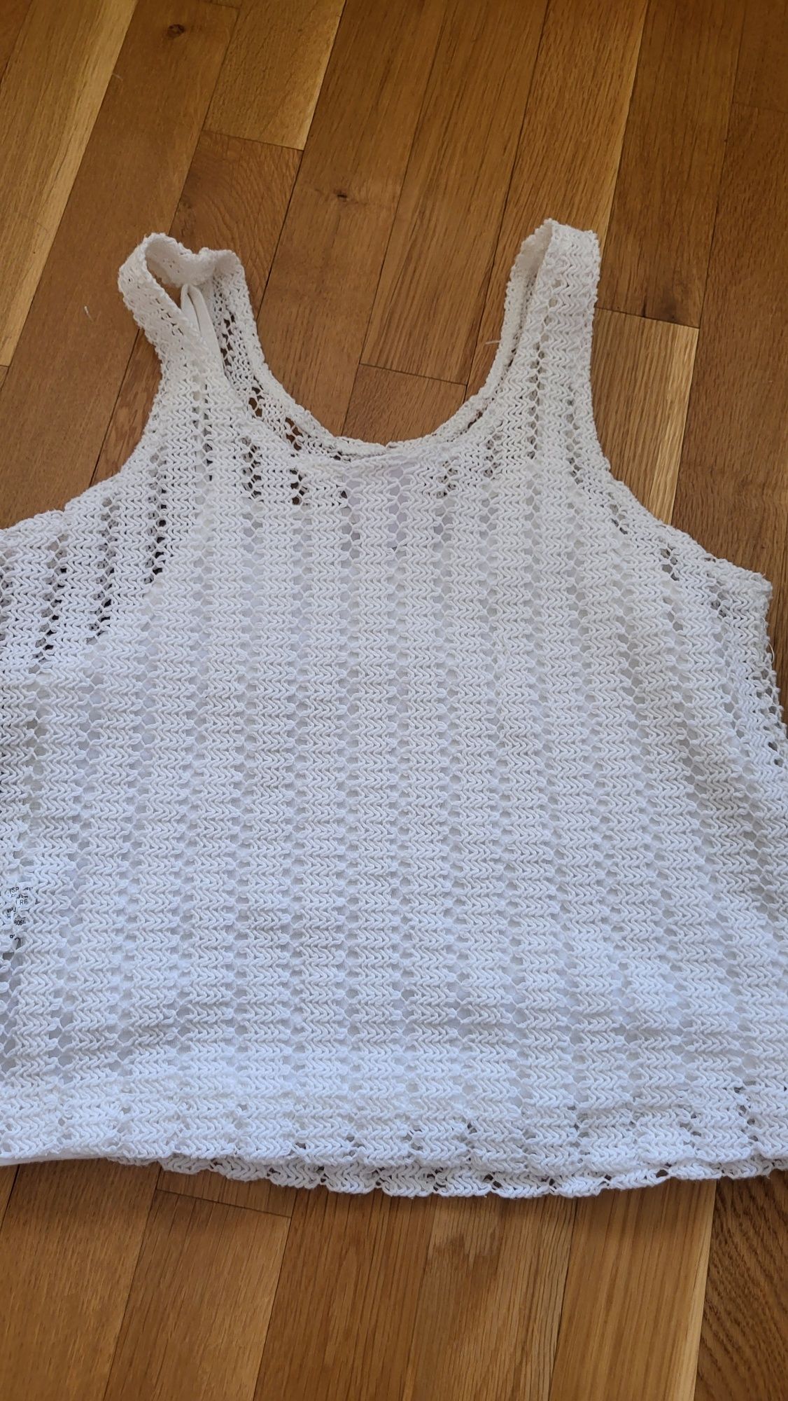 Екип на Zara 140