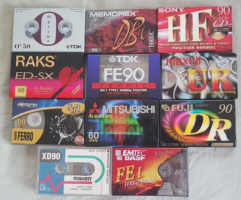 Промоция на колекция от аудиокасети TDK, Sony, Maxell, Fuji и др.