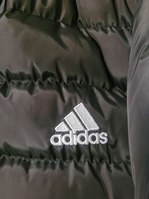 Geacă Adidas pentru bărbați