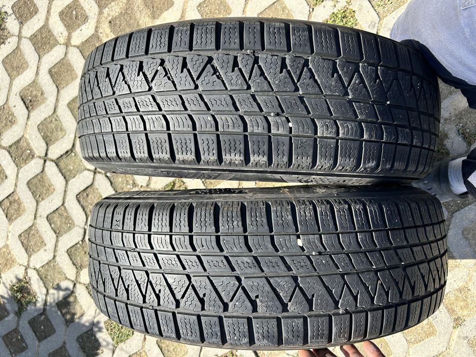 Anvelope 215/70 R16 M+S