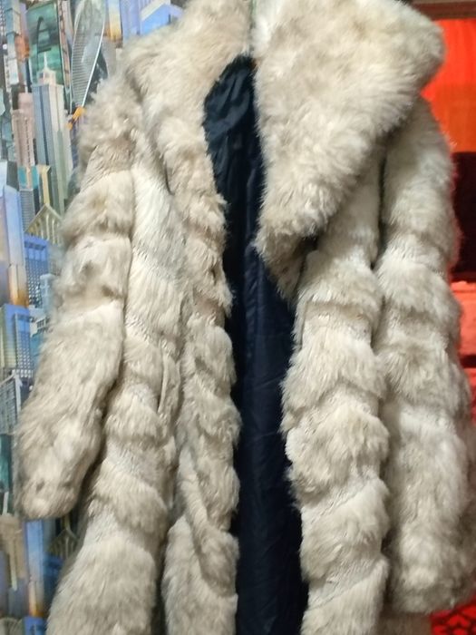 Продам женская шуба тёплая новая в хорошем состоянии