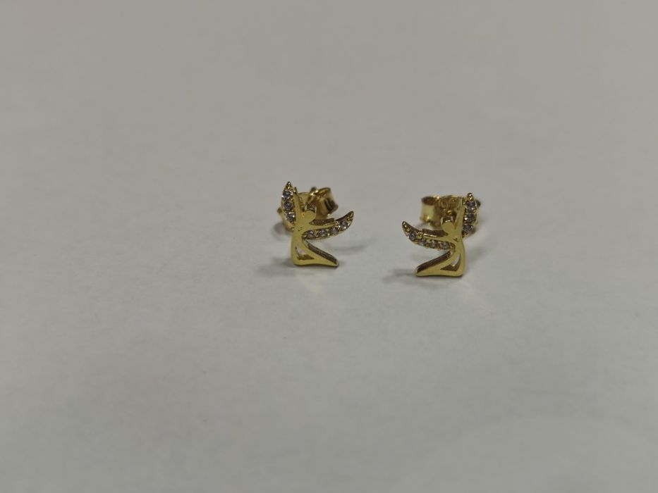 Cercei aur 18k 1.32gr cu șurub (r)