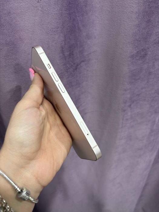 iPhone 13 Pink - 128 GB