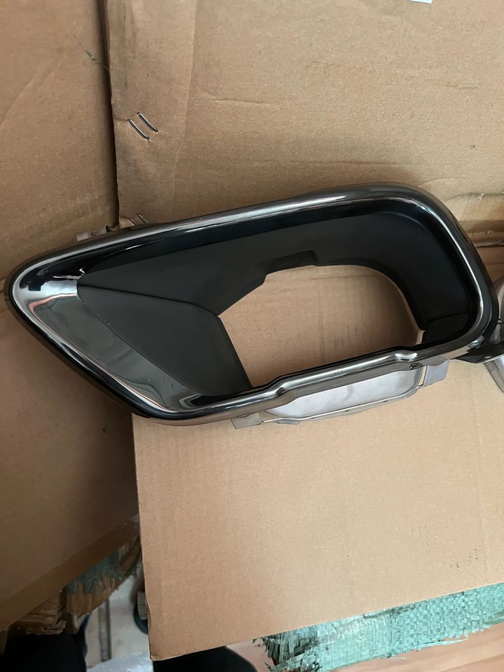 Ornamente BMW tips Evacuare ornamente tobe compatibile cu BMW X4 X5 X6 X7 G04 G05 G06 G07 Modelele G black chrome negru lucios