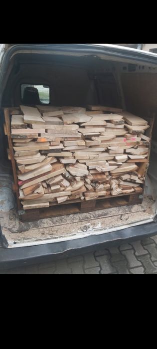 Vind Lemne de foc USCATE Fag Deseuri Paletat