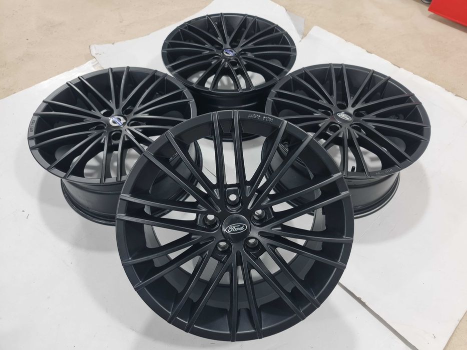 Jante 17 Ford Focus Mondeo Kuga Puma Volvo V40 V60 XC 8Jx17 ET45 5x108