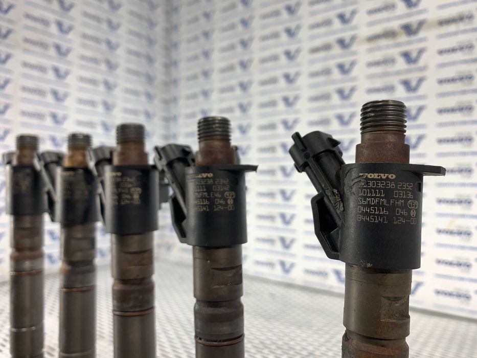 Injectoare motor euro 5, D3, D5 Volvo S60 V60 XC60 XC70 S80 V70.