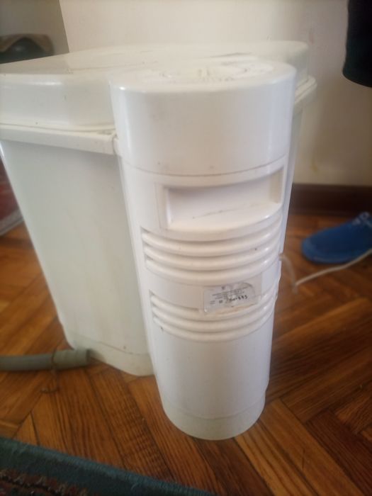 Продается срочно стиральная машина Десна