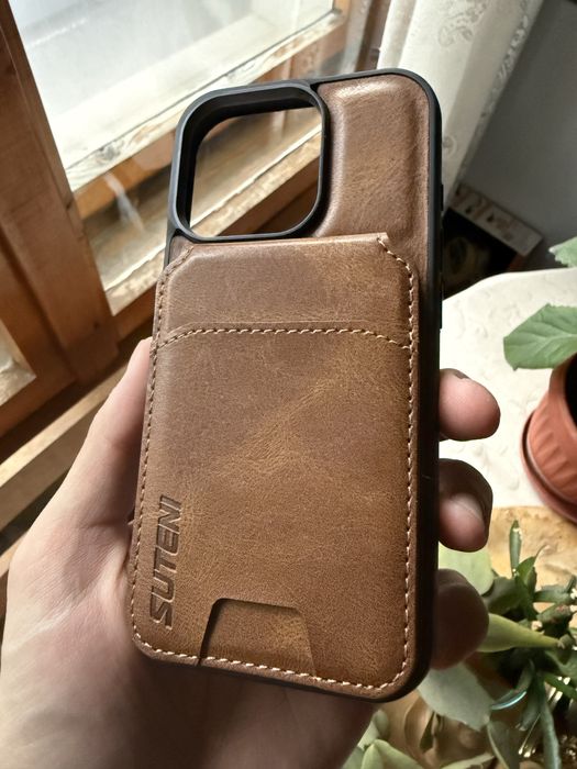 Кейс за Айфон 16 Про