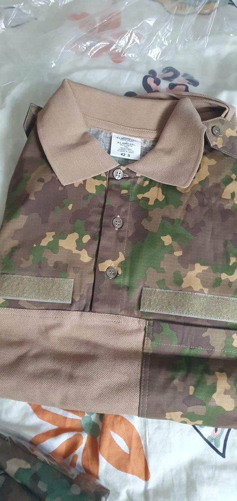 Costum combat uniformă militară instrucție + bonus tricou.