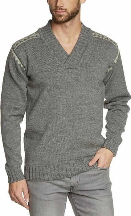 Мъжки пуловер DALE OF NORWAY 100% вълна. Размер XL