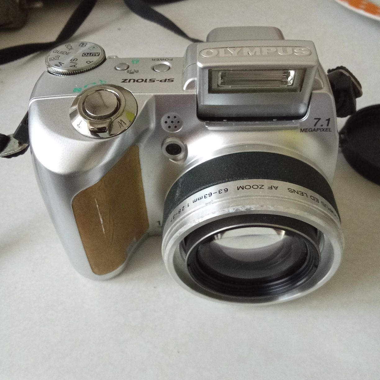 Фотоаппарат OLYMPUS 7.1 Megapixel AF  ZOOM 63-63mm