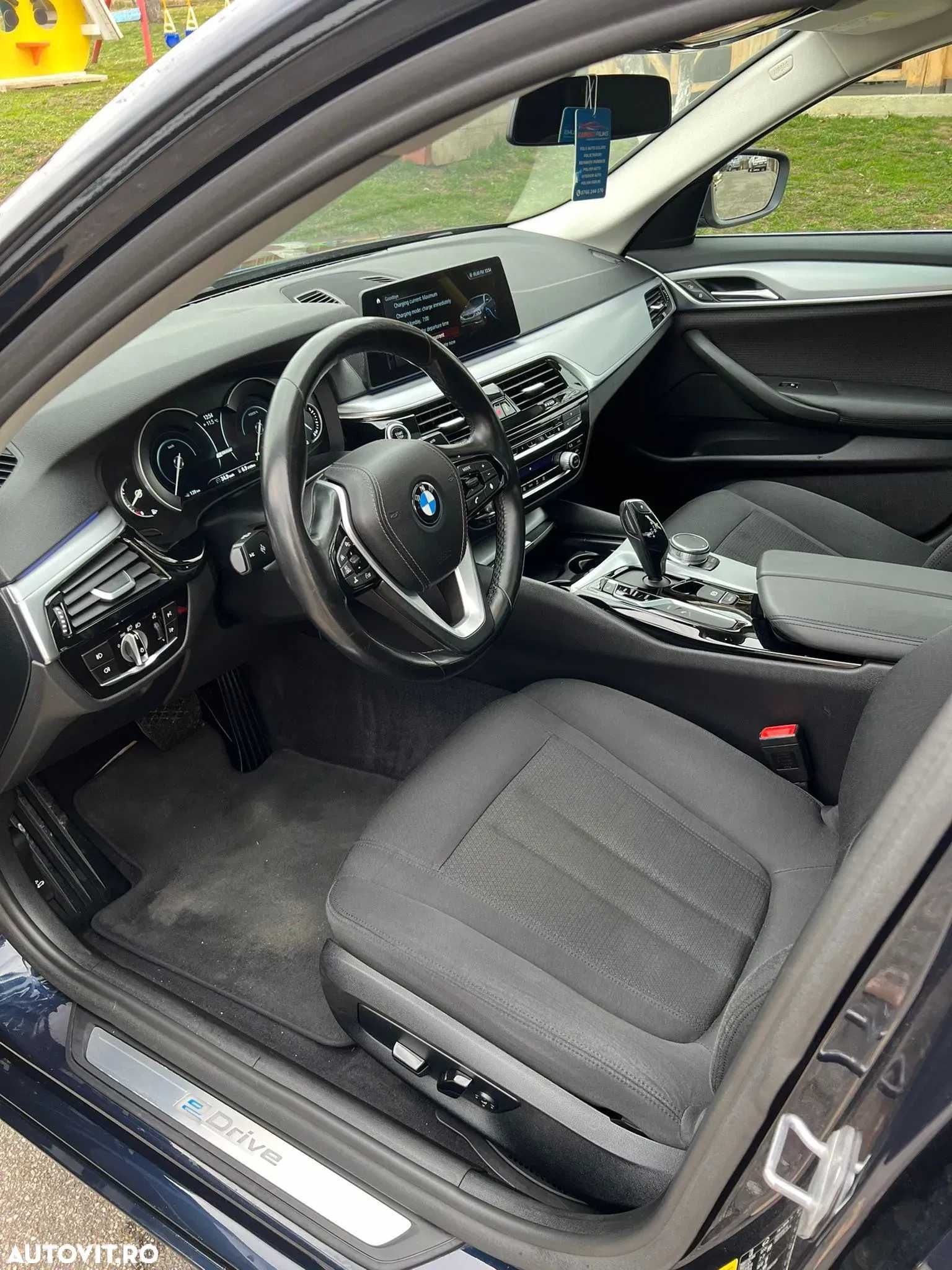 BMW Seria 5 530e iPerformance Aut.