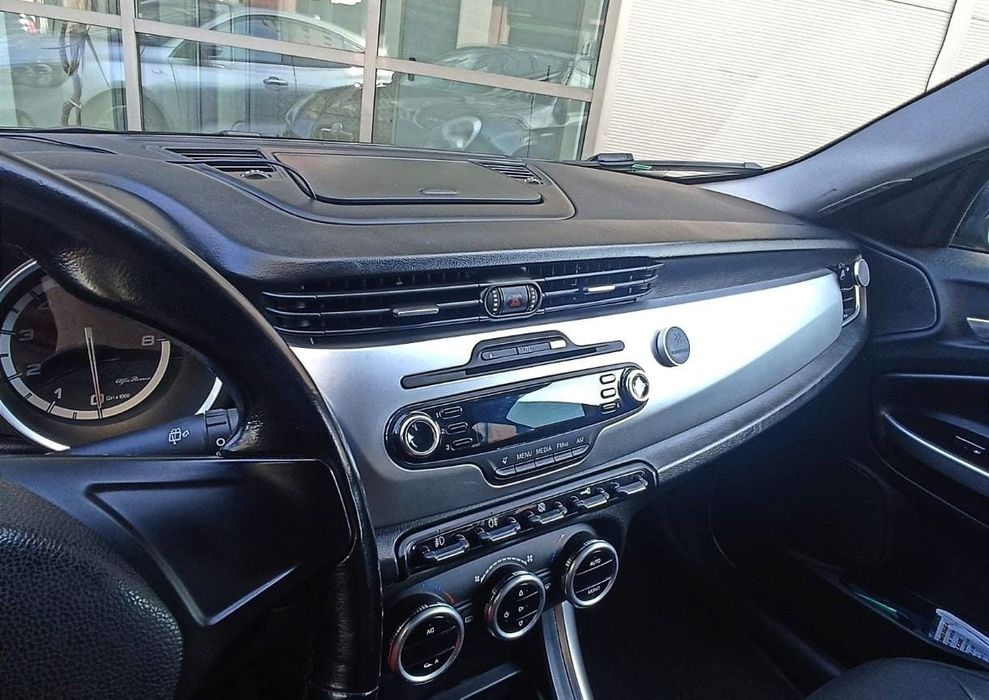 Alfa Romeo Giulietta 1.4 automata