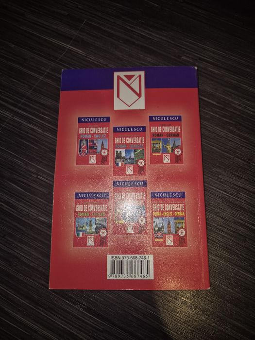 Carte Ghid de conversație român-italian